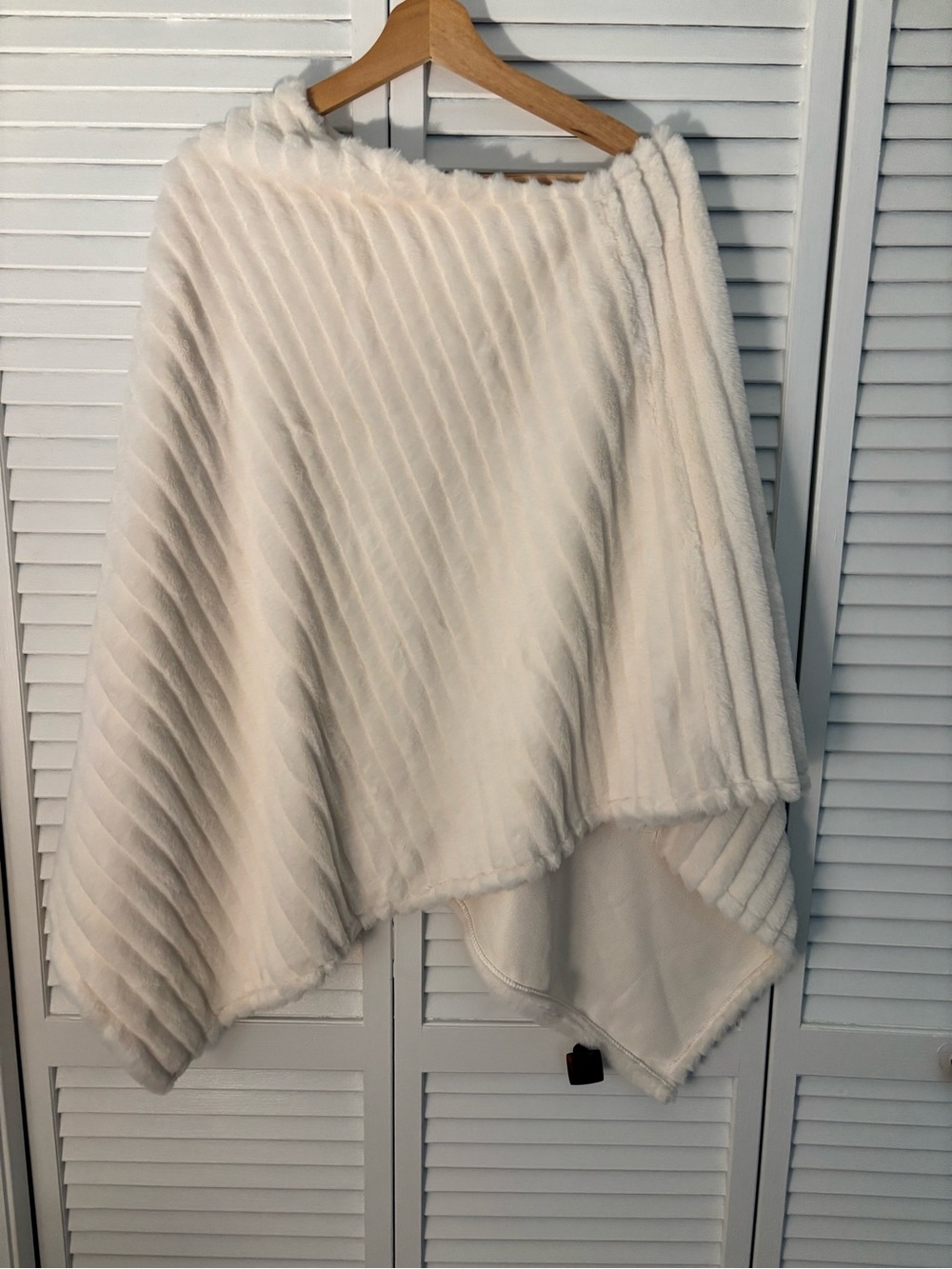 Faux Fur Cape/Poncho